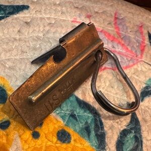 Vintage Metal US Mallin Shelby O Military Can Opener on Clip Keychain